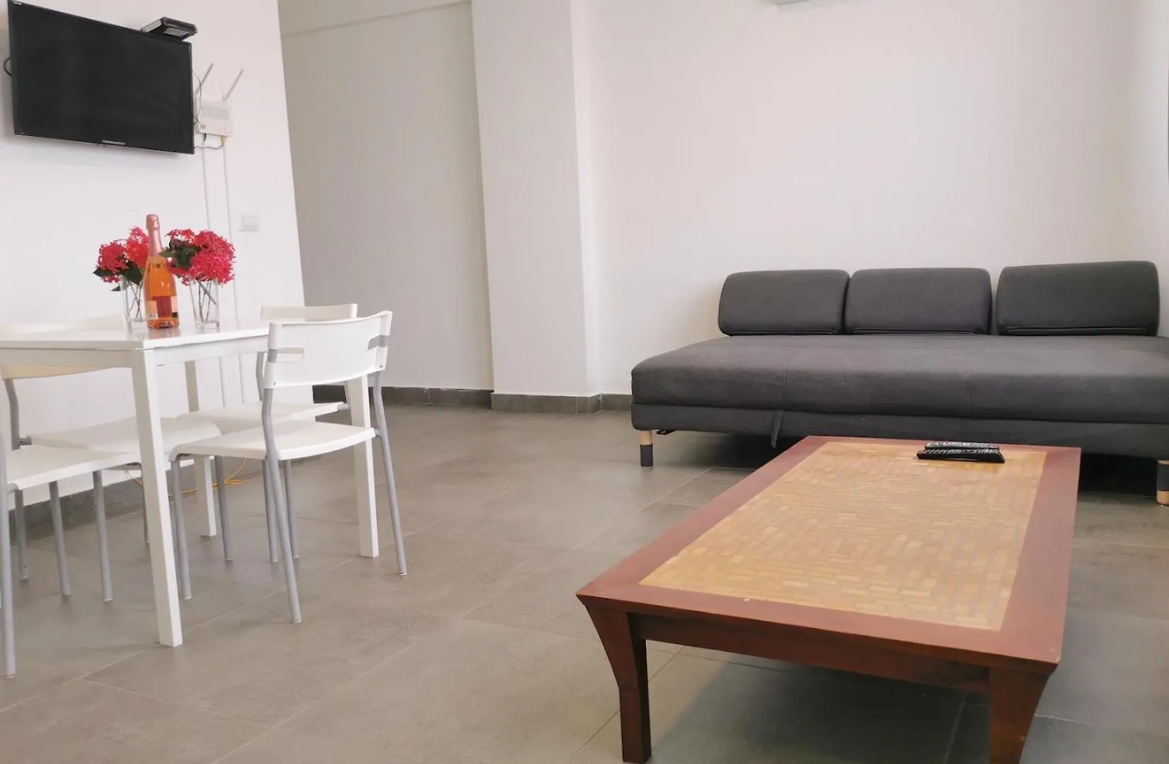 Serenara Studios And Suites - Los Corales Beach - Great Location With Many Restaurants Den Dominikanske Republik