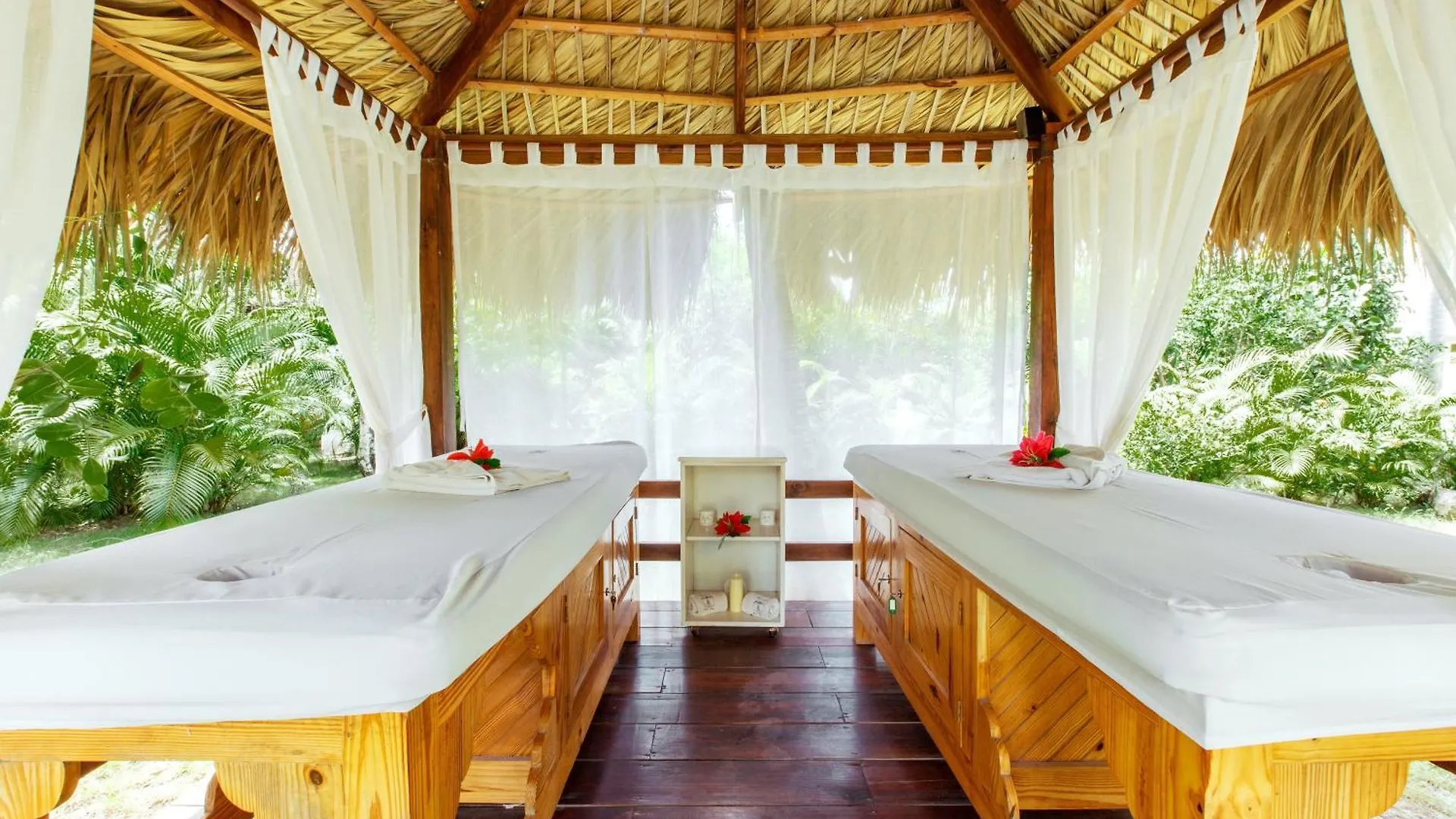 Lejlighedshotel Serenara Studios And Suites - Los Corales Beach - Great Location With Many Restaurants