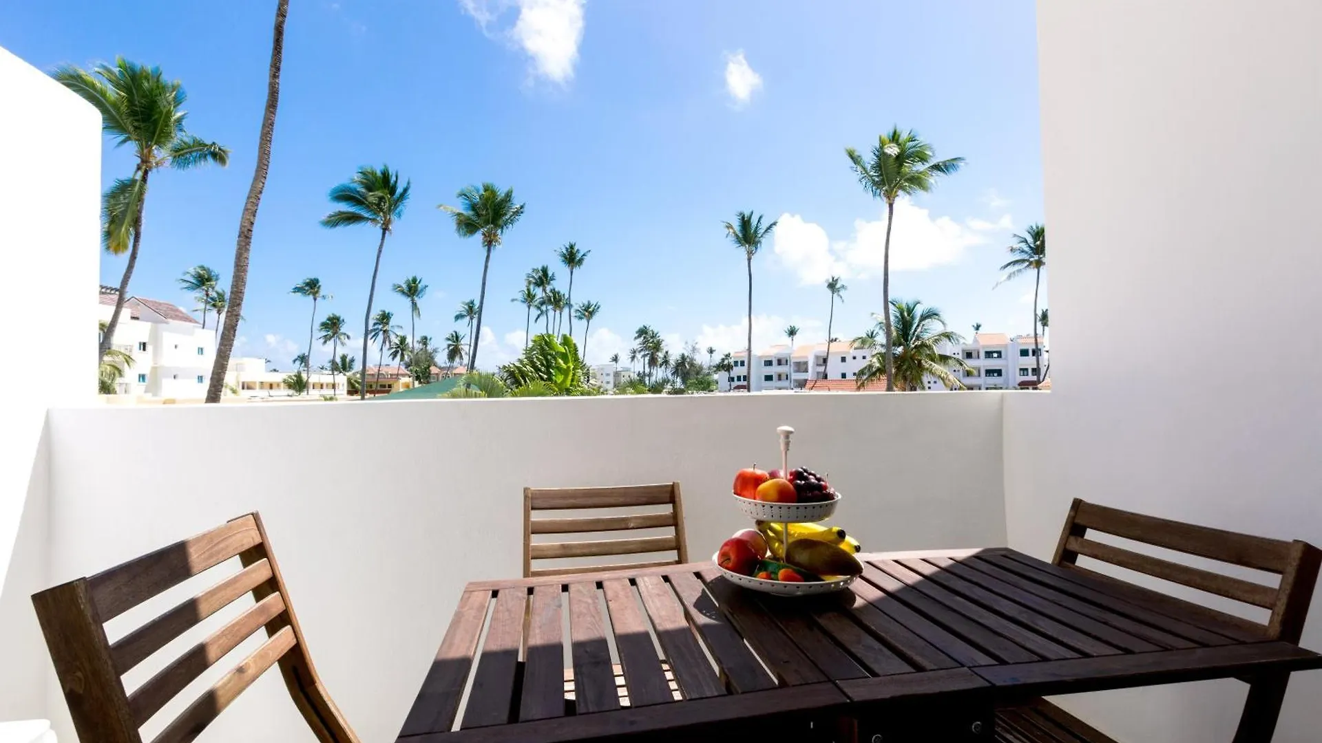 Serenara Studios And Suites - Los Corales Beach - Great Location With Many Restaurants Den Dominikanske Republik